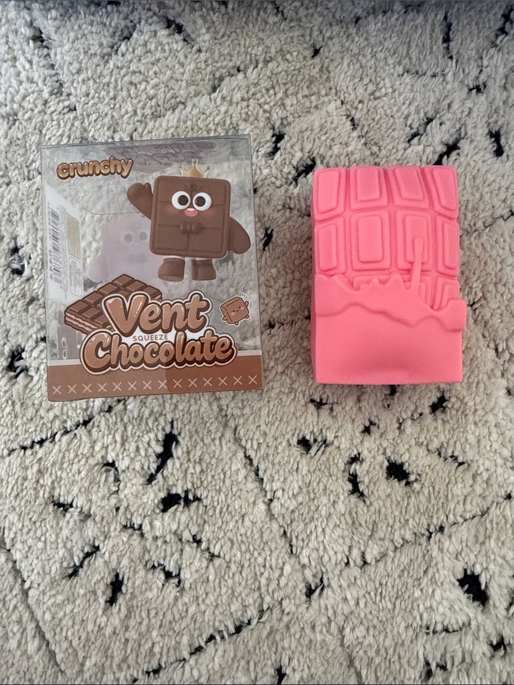 Chocolate crunchy squishy